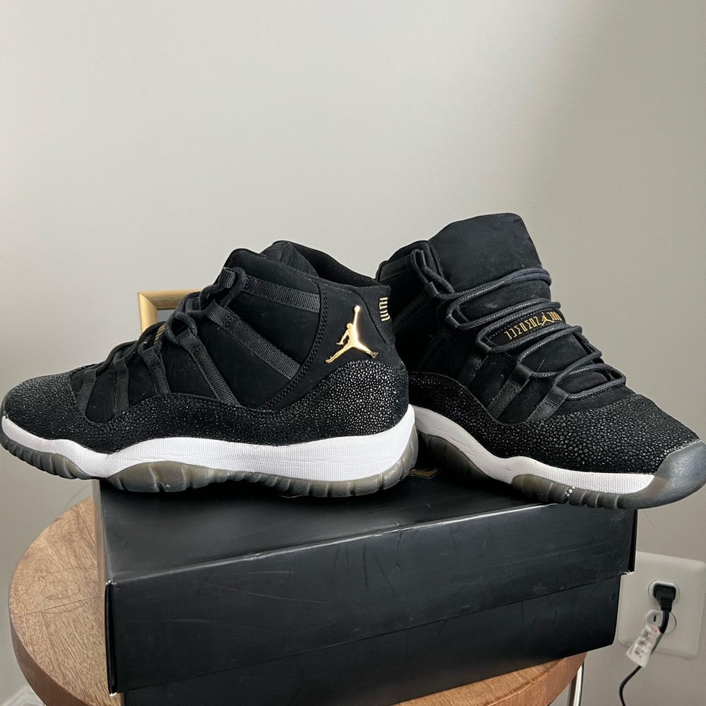 Retro Jordan Black and Gold Women's Sneakers